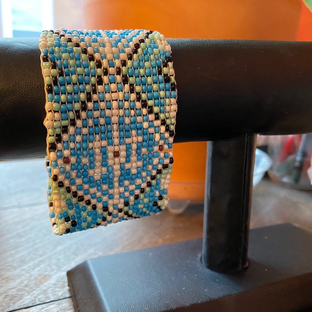 2/$20 Light stretch beaded bracelet southwest look